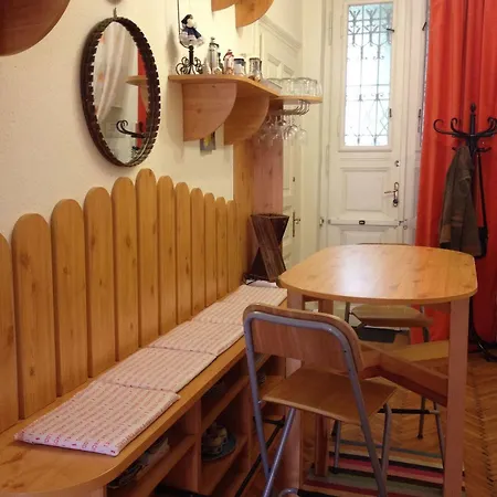 Edith's Place In Appartamento Budapest