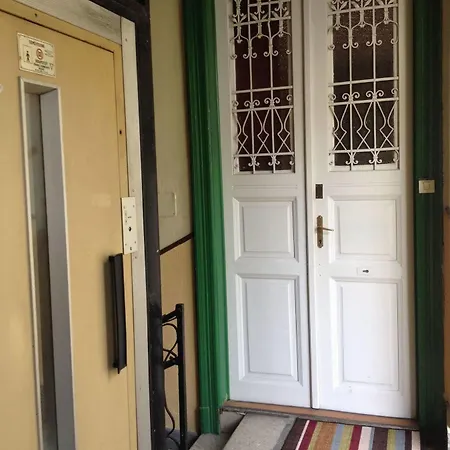 Edith's Place In